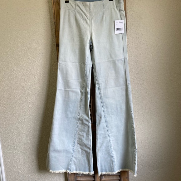 Free People Jeans - Picture 4 of 8